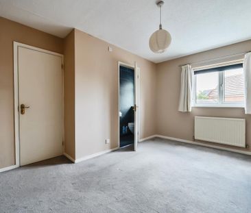 3 bedroom link detached house to rent - Photo 5