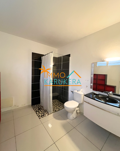 Location Maison 5 pièces 140m² BASSE TERRE 97100 - Photo 5