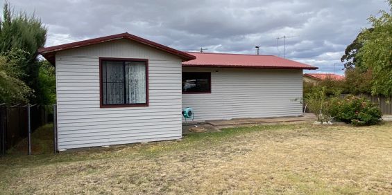 Entertainer's Delight with Uncover Deck & Double Garage - Photo 3