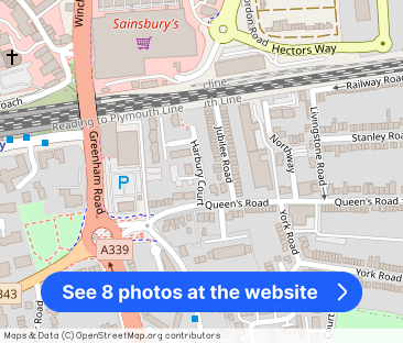 Harbury Court, Newbury, Berkshire - Photo 1