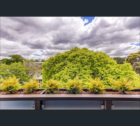 102/719 Whitehorse Road Mont Albert, Mont Albert, Vic 3127 - Photo 4