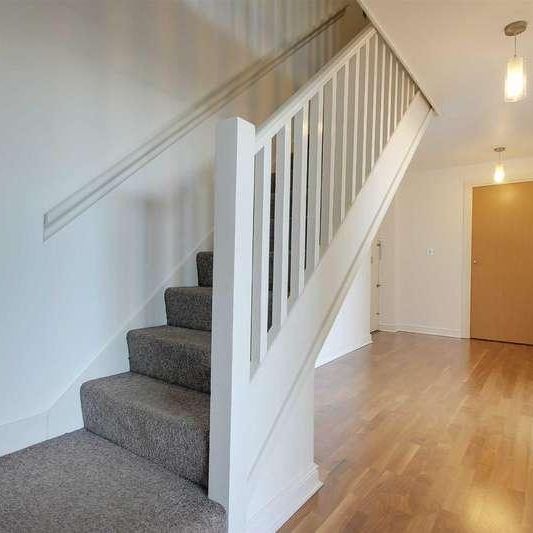 Ovaltine Court, Kings Langley, WD4 - Photo 1