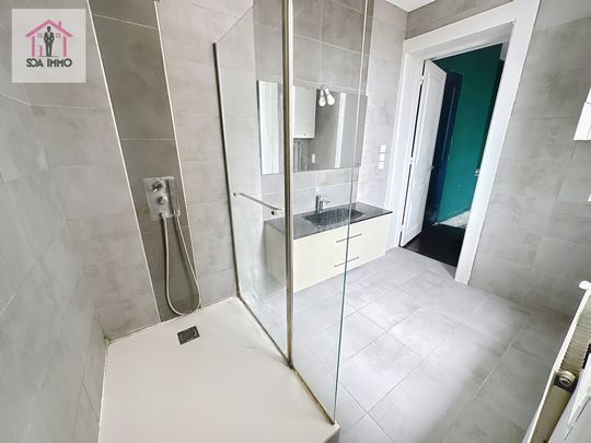 Location Appartement 2 pièces 55m² ST ETIENNE 42000 - Photo 1