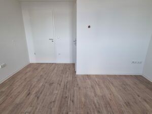 Breitscheidstr. 128, Wohnung 5 ~~~ Balkon, Tageslichtbad mit Wanne und Dusche, Abstellraum, Dachboden - Foto 2