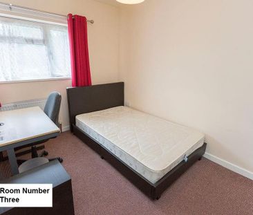 6 bedroom terraced house to rent - Photo 4