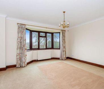 5 bedroom detached house to rent - Photo 3