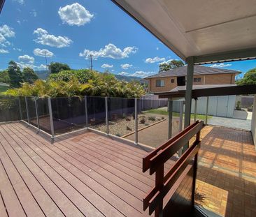 THE IDEAL FAMILY HOME + SELF CONTAINED FLAT - Photo 4