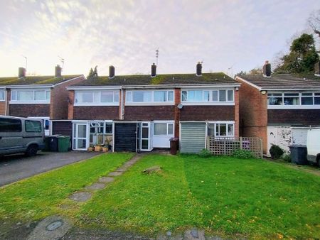 3 bedroom terraced house to rent - Photo 2