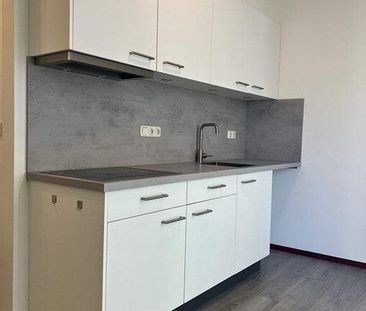 Studio Limbrichterstraat 68E, Sittard - Flat - Photo 2