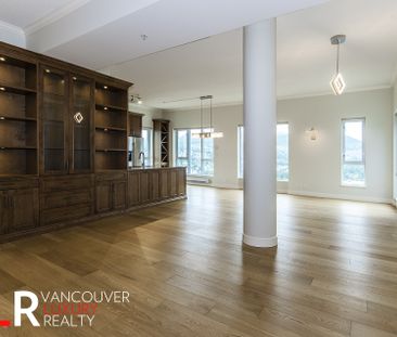 Penthouse in Coquitlam, BC - Photo 1