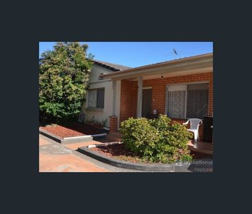 3/6 Carinya Road, Girraween, NSW 2145 - Photo 4