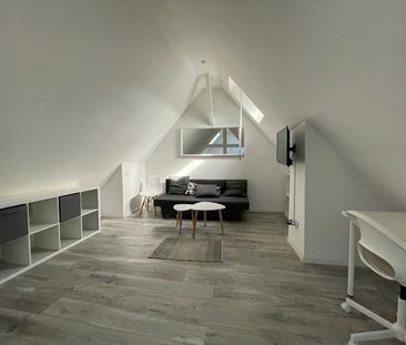 Location Appartement 4 pièces 60m² - Photo 3