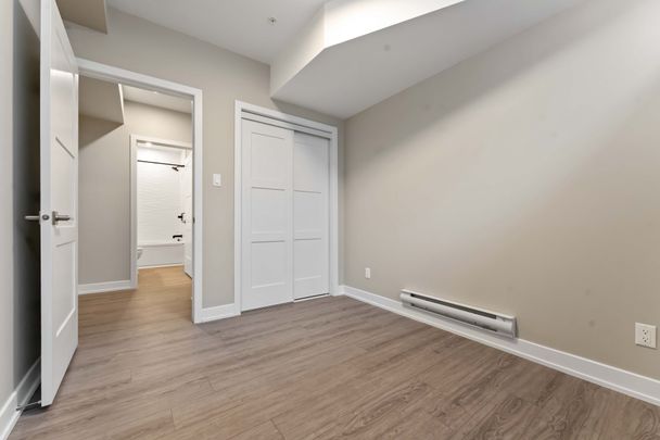 For Lease - 280 Levis Avenue Unit# B, Vanier and Kingsview Park, Ontario - Photo 1