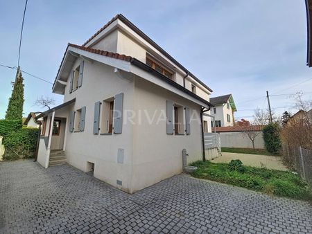 Charming detached house with independent annex - Photo 3