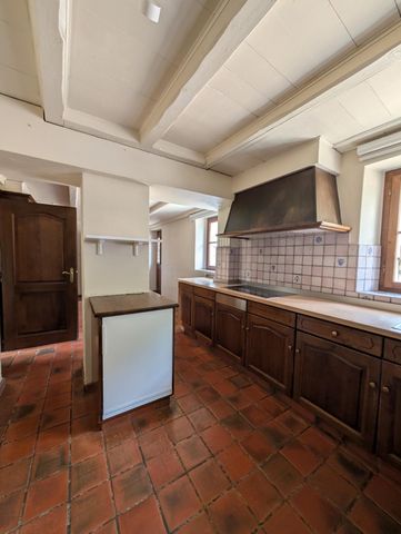 Splendide demeure dans les hauteurs de la Commune de Vich - Foto 3