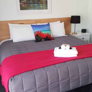 Studio on Golf road - Photo 2