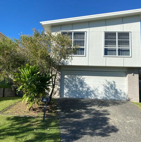 Low Maintenance & Modern Family Home - Photo 5