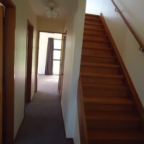 Great Sunny Townhouse in Karori - Photo 1