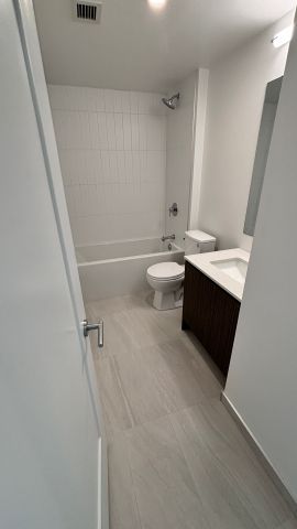 For Lease - 801 The Queensway N/A, Toronto, Ontario - Photo 5
