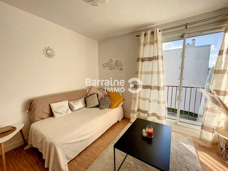 Location appartement à Brest, 2 pièces 43.2m² - Photo 3