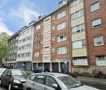 Südstadt: Renovierte 1- Zimmerwohnung mit Balkon und Garten - Foto 4