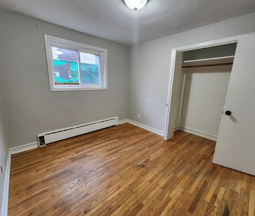 1 - 213 Glynn Avenue - Photo 3