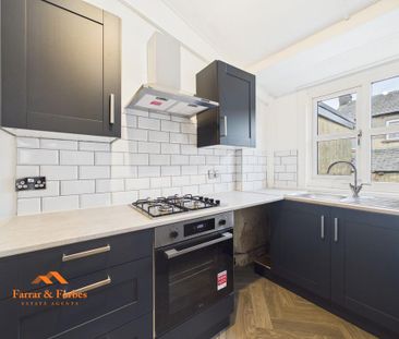 2 bedroom terraced house to rent - Photo 5