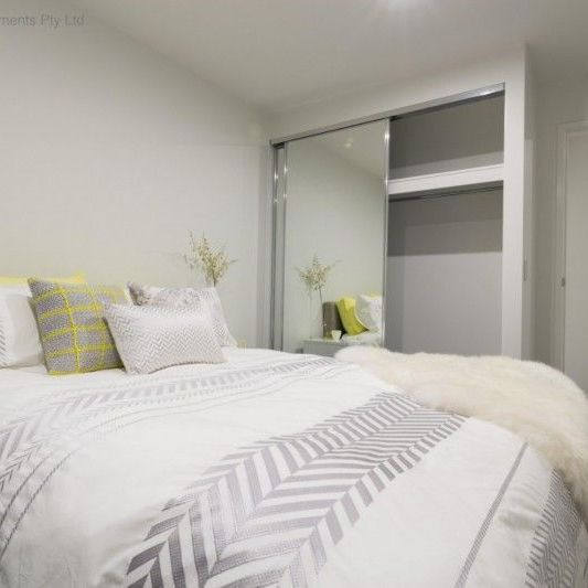 Stunning Large, 2 BED 2 BATH - Available Now - Photo 1