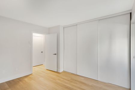 For Lease - 318 Lorry Greenberg Drive Unit# 120, Hunt Club - South Keys and Area, Ontario - Photo 5