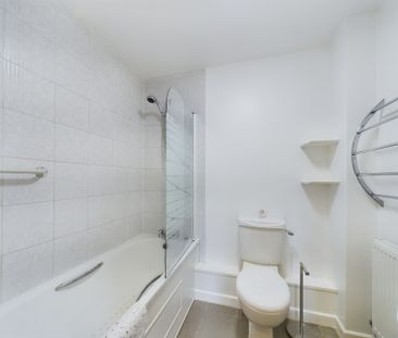 Orchard Court, 31A Orchard Avenue, Cheltenham, GL51 - Photo 5