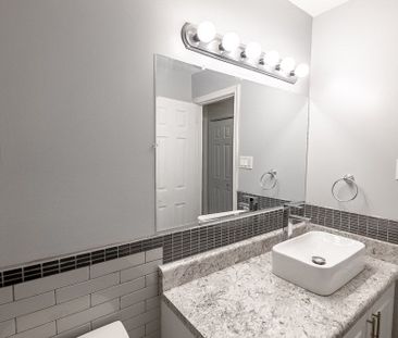 For Lease - 196 Old Colony Road Unit# Unit A, Kanata, Ontario - Photo 3