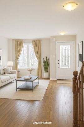 For Lease - 23A Yarrow Road, Toronto, Ontario - Photo 1