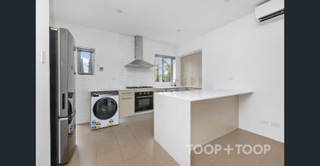 HAZELWOOD PARK LIVING - Photo 3