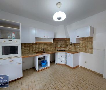 Location Appartement 4 pièces 114m² CLERMONT L HERAULT 34800 - Photo 5