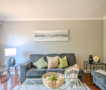 For Lease - 631 Trudale Court, Oakville, Ontario - Photo 1