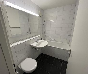 Grosszügige 5.5-Zimmer-Wohnung - zentral und ruhig gelegen - Foto 5