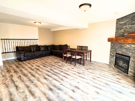 For Lease - 118 Fano Drive, Hamilton, Ontario - Photo 3