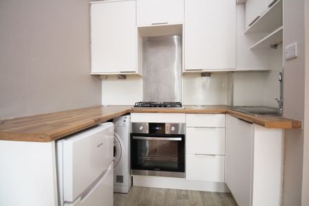 Queen Street, Kirkintilloch, East Dunbartonshire - Photo 4