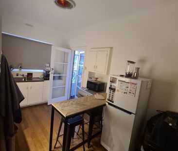 Balwyn North - Photo 2