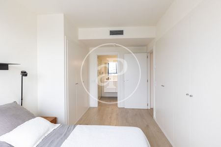 Apartment for Rent in Badalona - Photo 2