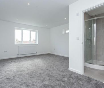 3 bedroom detached house to rent - Photo 4