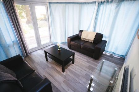 4 bedroom house share to rent - Photo 2