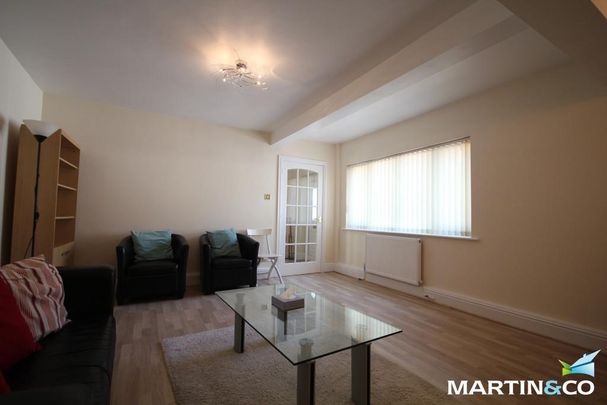 2 bedroom detached house to rent - Photo 1