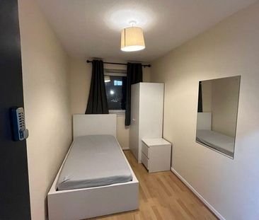 5 bedroom house share to rent - Photo 4