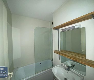Location Appartement 2 pièces 36m² LA ROCHELLE 17000 - Photo 4
