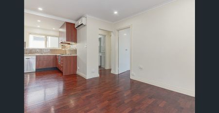 Stylish Secure Apartment in a Prime Lifestyle Location - Photo 5