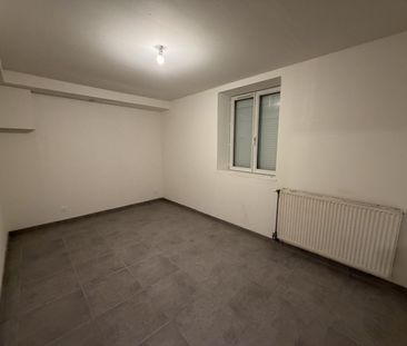 Location Appartement 2 pièces 60m² PONT D AIN 01160 - Photo 3