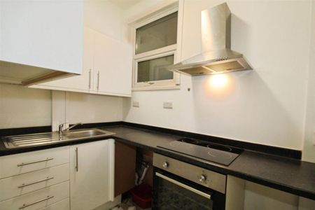 2 bedroom terraced house to rent - Photo 2