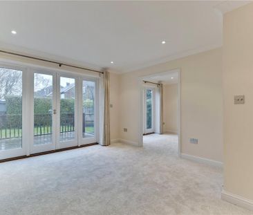 4 bedroom detached house to rent - Photo 1