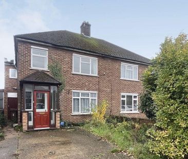 4 bedroom semi-detached house to rent - Photo 6